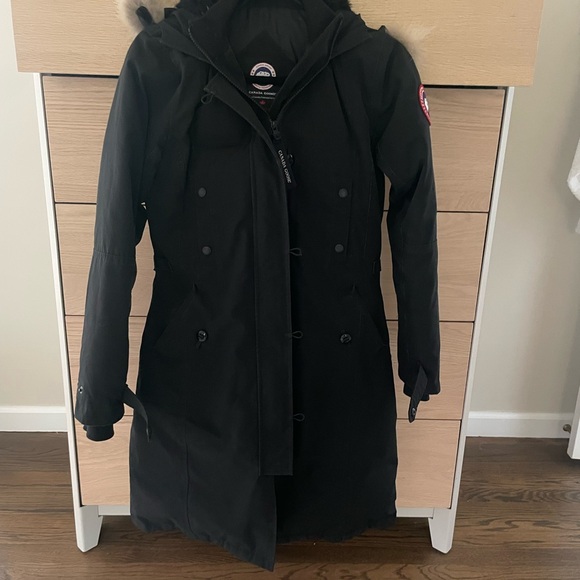 Canada Goose Kensington Black Parka with Fur Hood - Picture 2 of 7